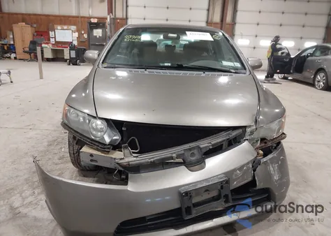 2008 Honda Civic Lx z USA, uszkodzony, nr VIN 2HGFA15548H320979